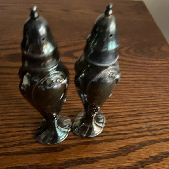 Vintage StanHome Silver Plated Nouveau Style Salt Pepper Shakers Silver Set - Picture 5 of 8